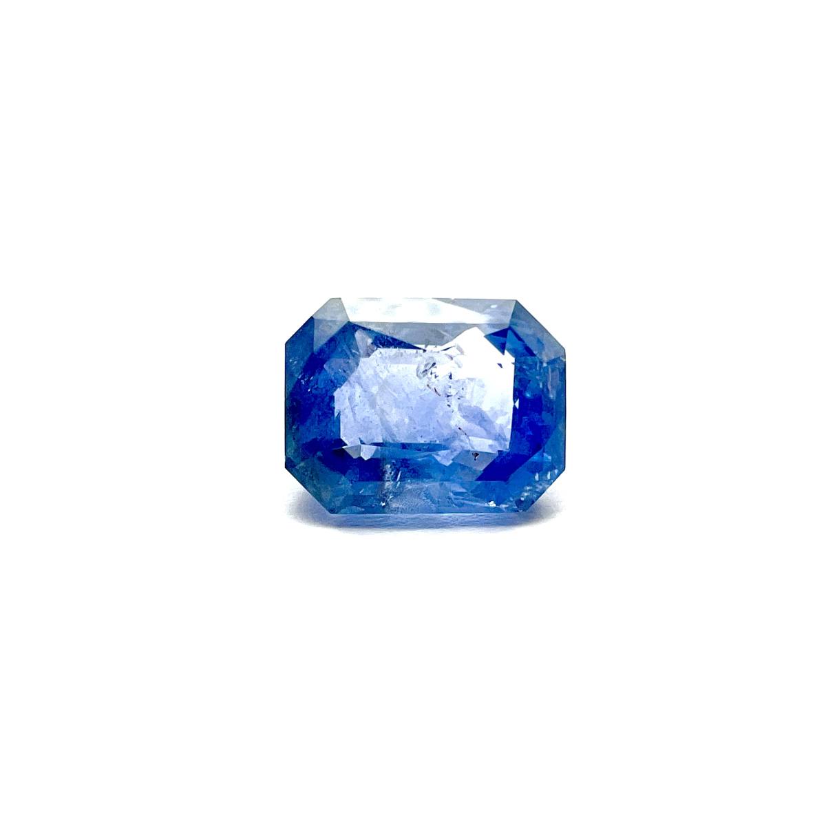 4.139 Carat Blue Sapphire