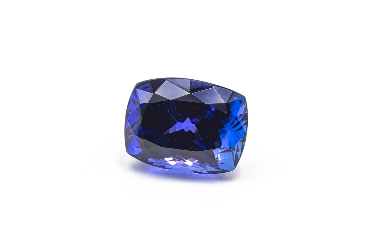 15.061 Carat Tanzanite