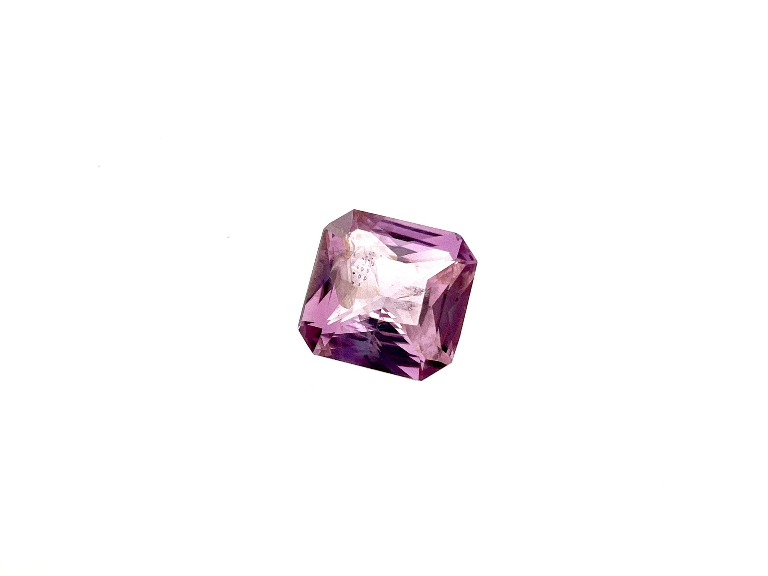 1.366 Carat Pinksapphire