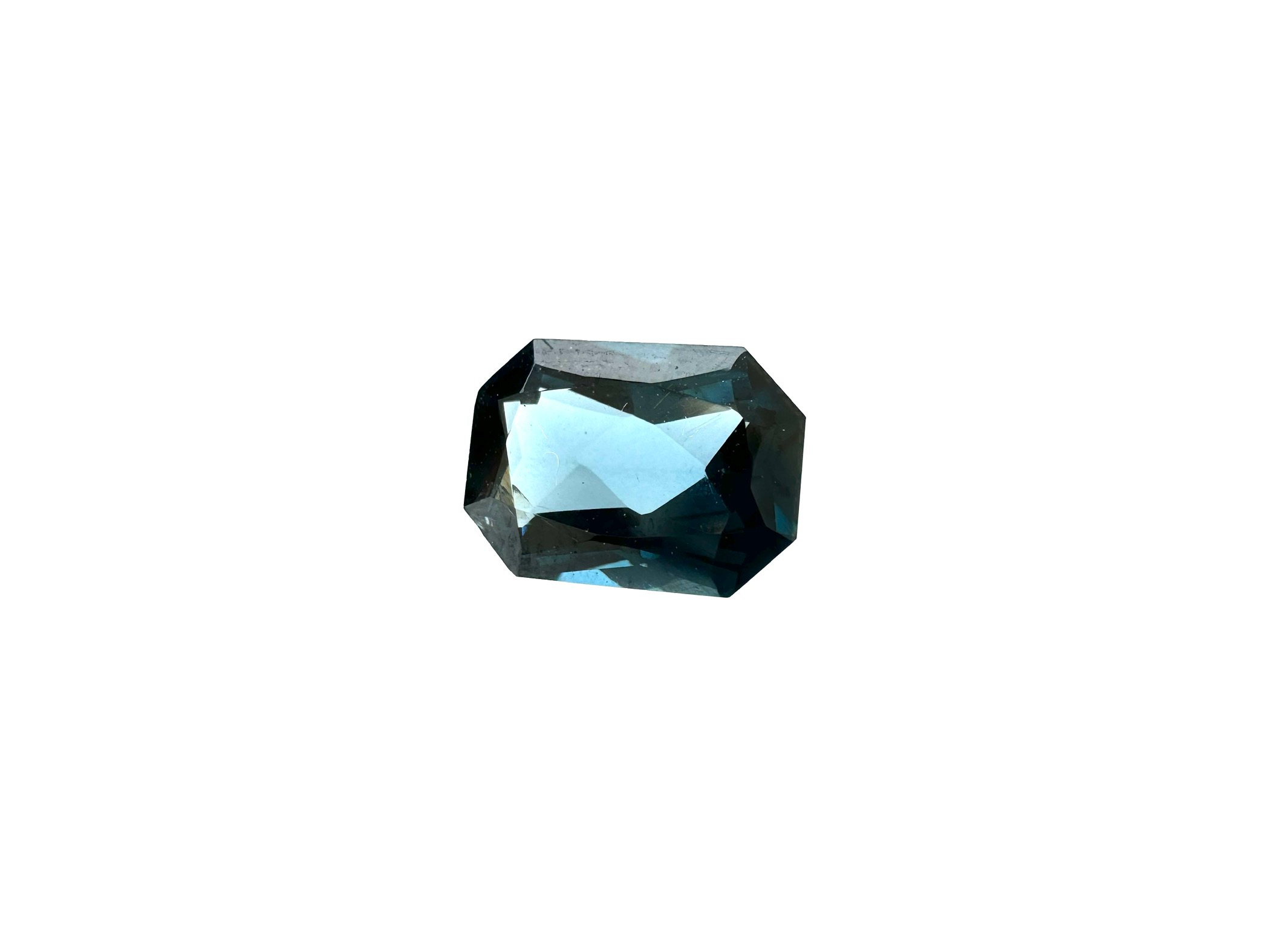 1.076 Carat Spinel